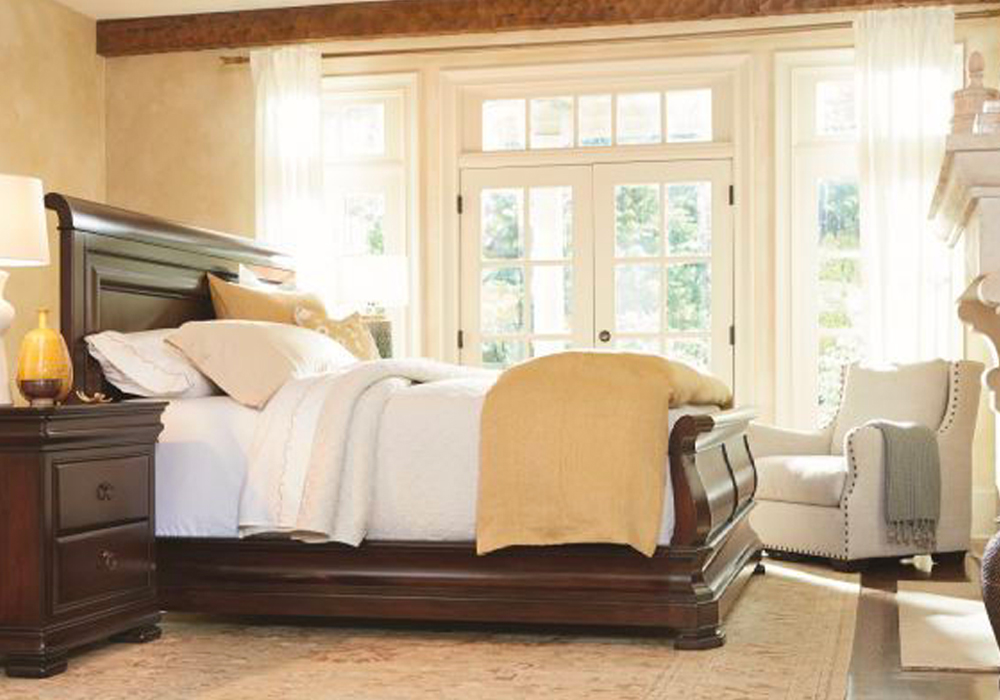 Reprise Sleigh Bed