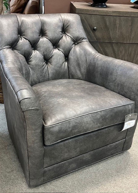 Fairfield Chair Leather Ruffed Back Swivel Chair